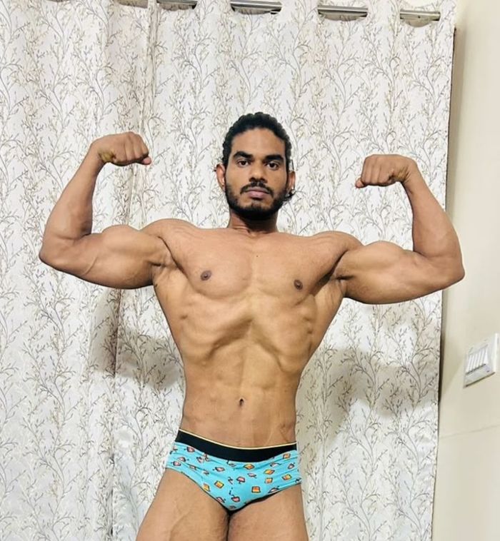 Physique building: after